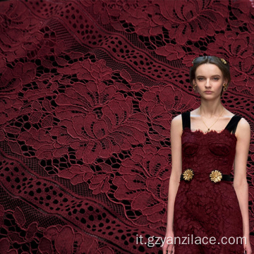 Pizzo Chantilly in cotone floreale rosso